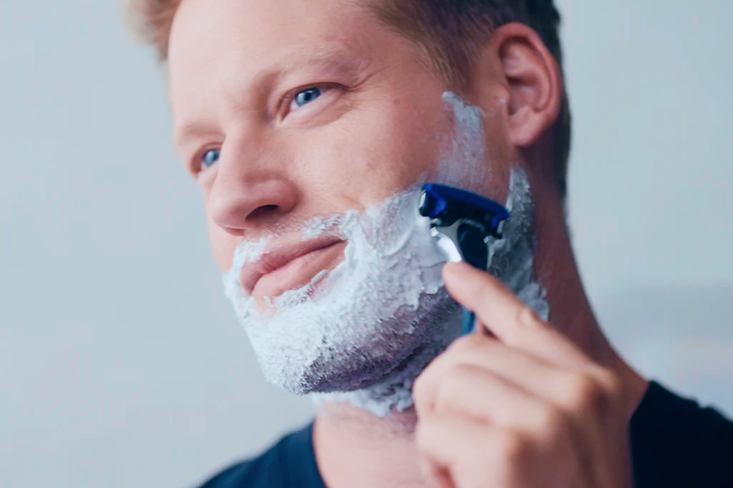 Tarvitsevatko miehet erityistuotteita tai -vinkkejä sheivaukseen?